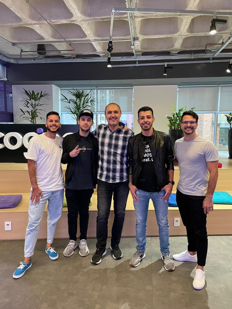 Arthur with his Somos Educação team